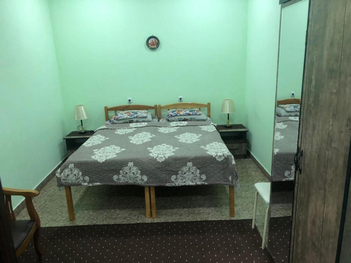 Hostel Bukhara Gold Ташкент Екстериор снимка