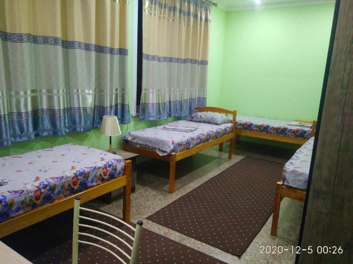 Hostel Bukhara Gold Ташкент Екстериор снимка