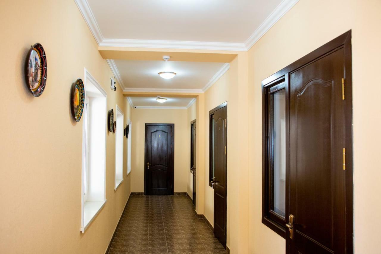 Hostel Bukhara Gold Ташкент Екстериор снимка